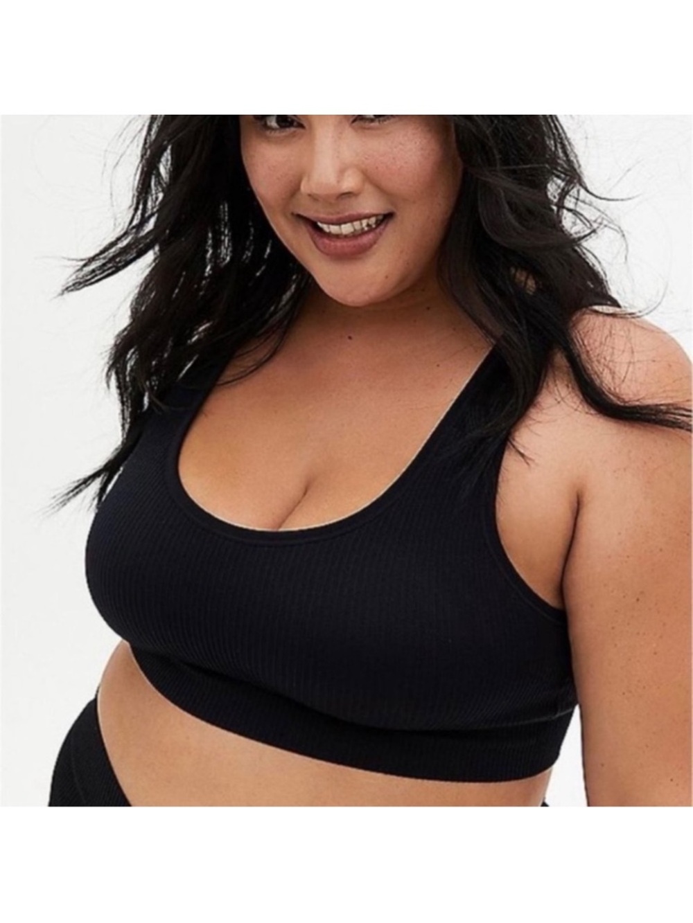 Torrid Curve sports bra black ribbed size 4